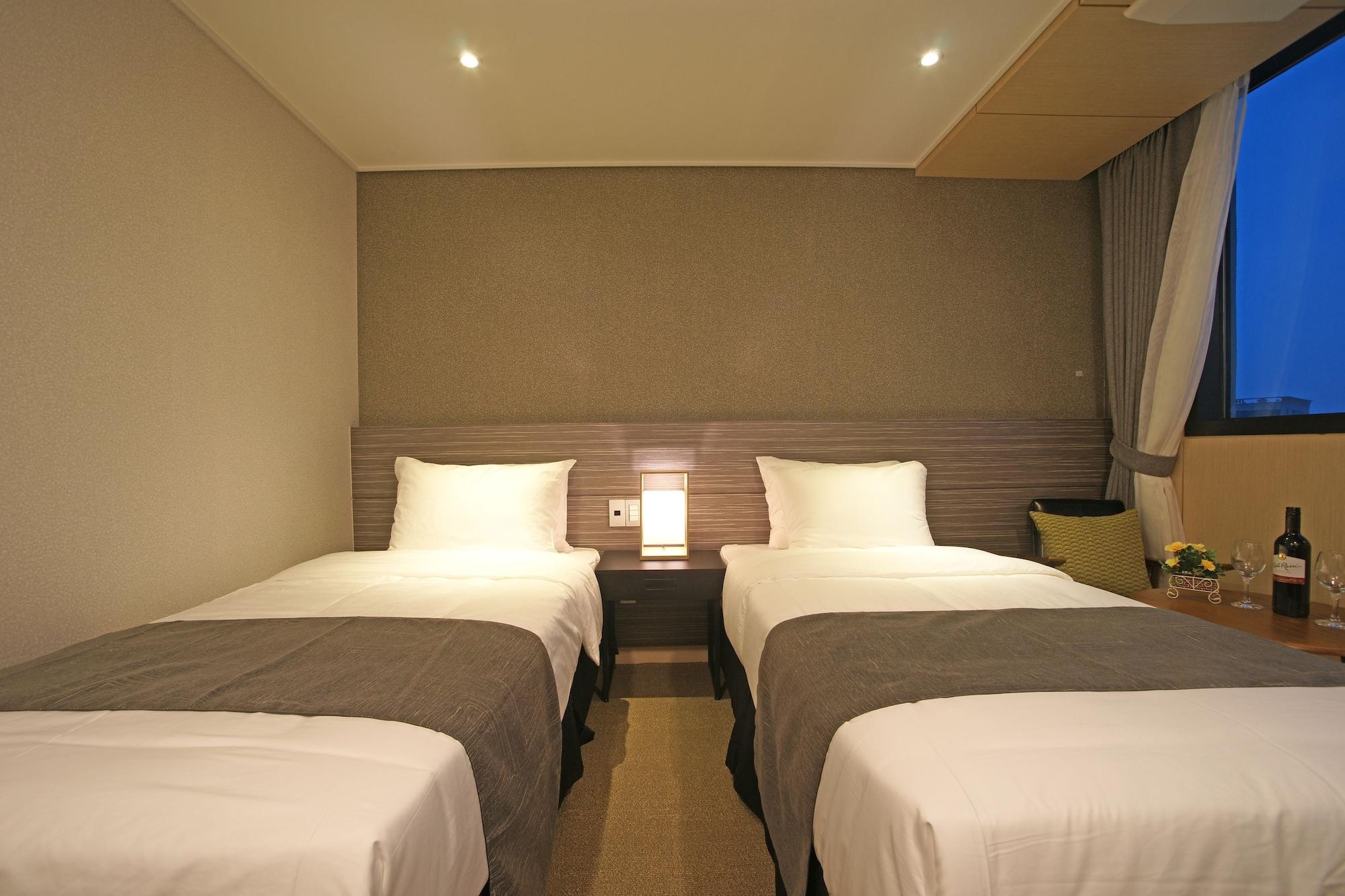 ג'גו I-Jin Hotel מראה חיצוני תמונה