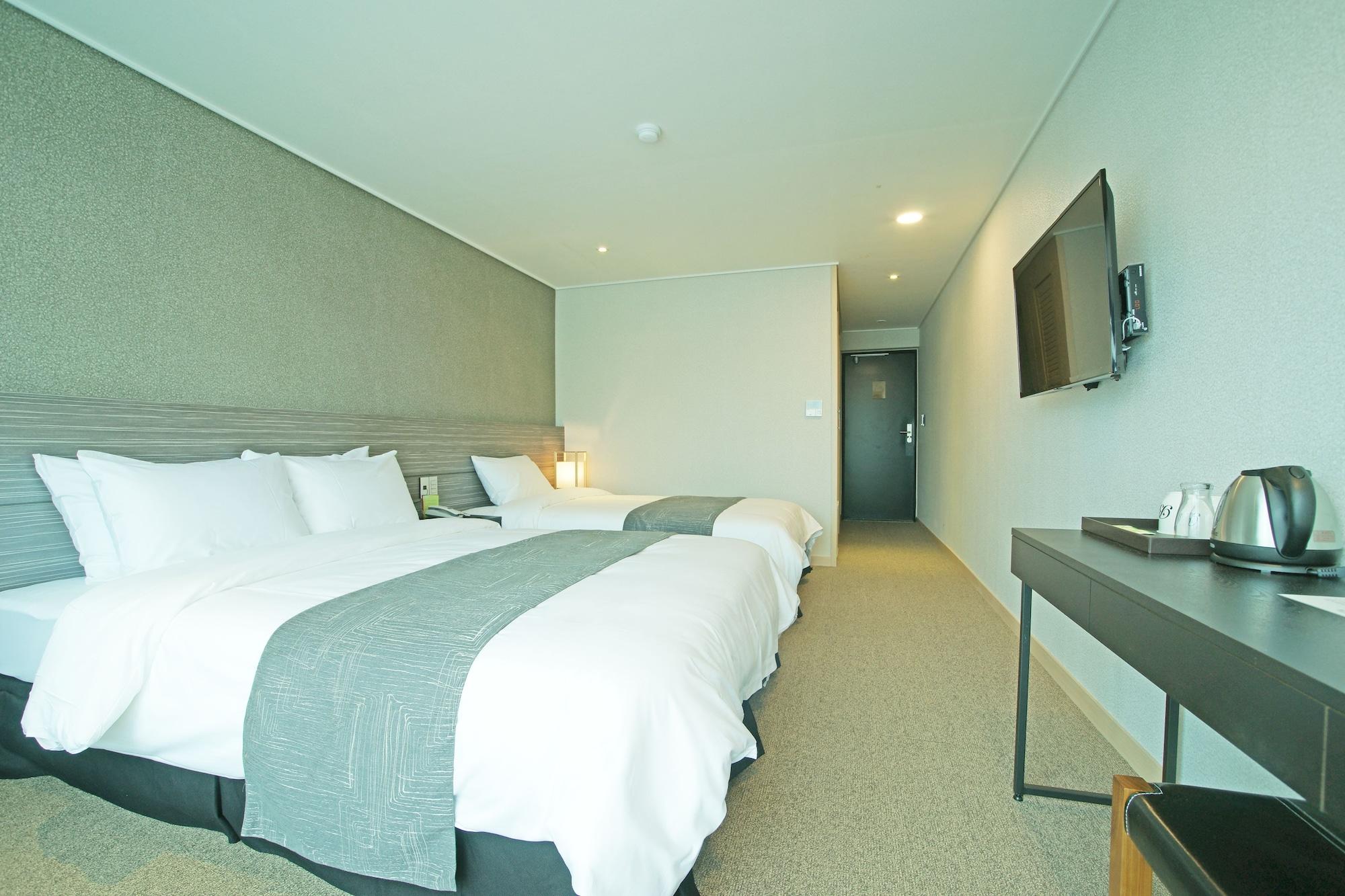 ג'גו I-Jin Hotel מראה חיצוני תמונה
