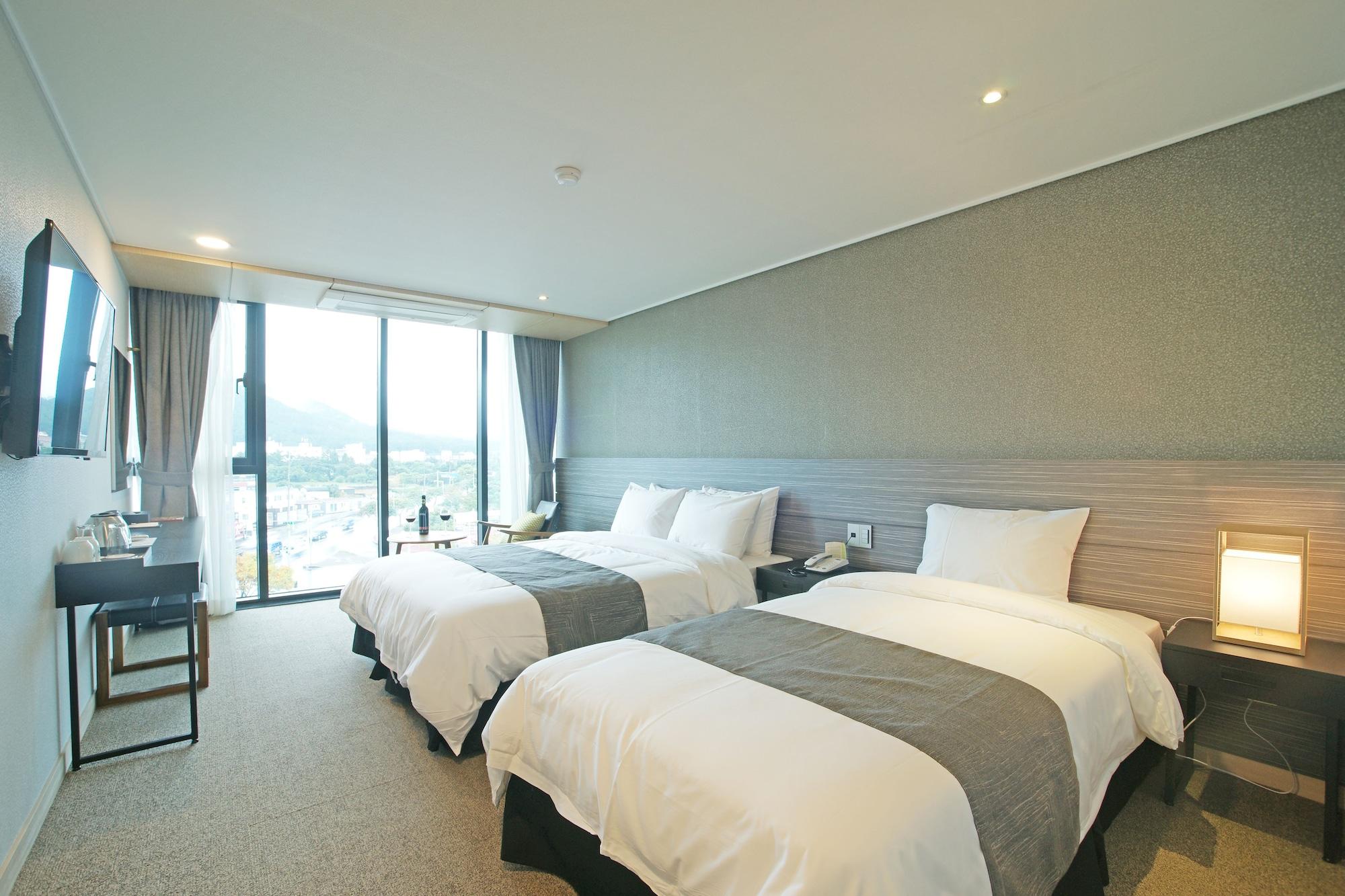 ג'גו I-Jin Hotel מראה חיצוני תמונה