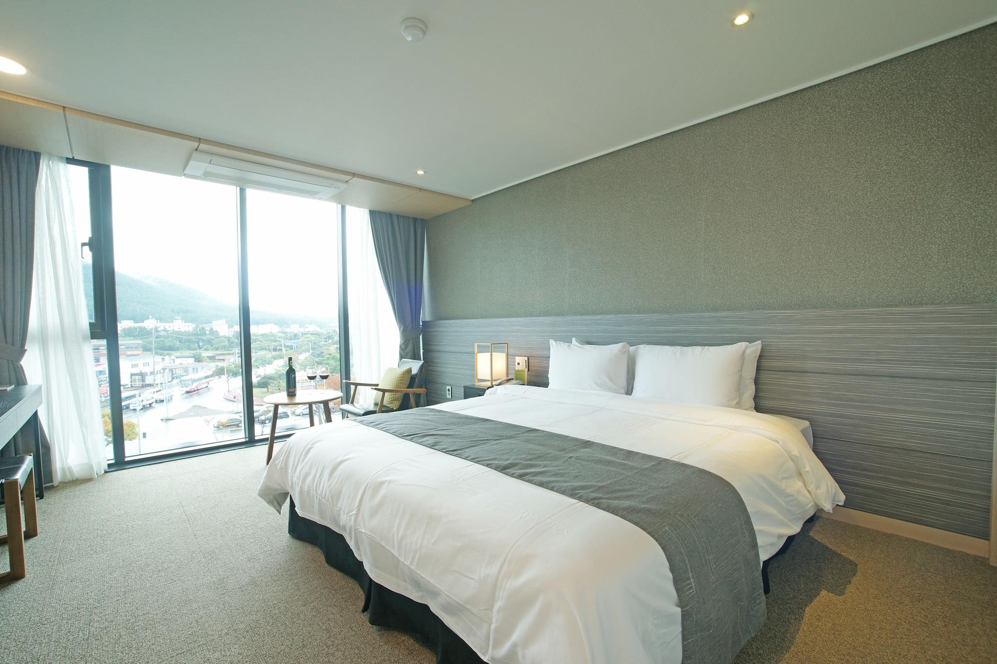 ג'גו I-Jin Hotel מראה חיצוני תמונה