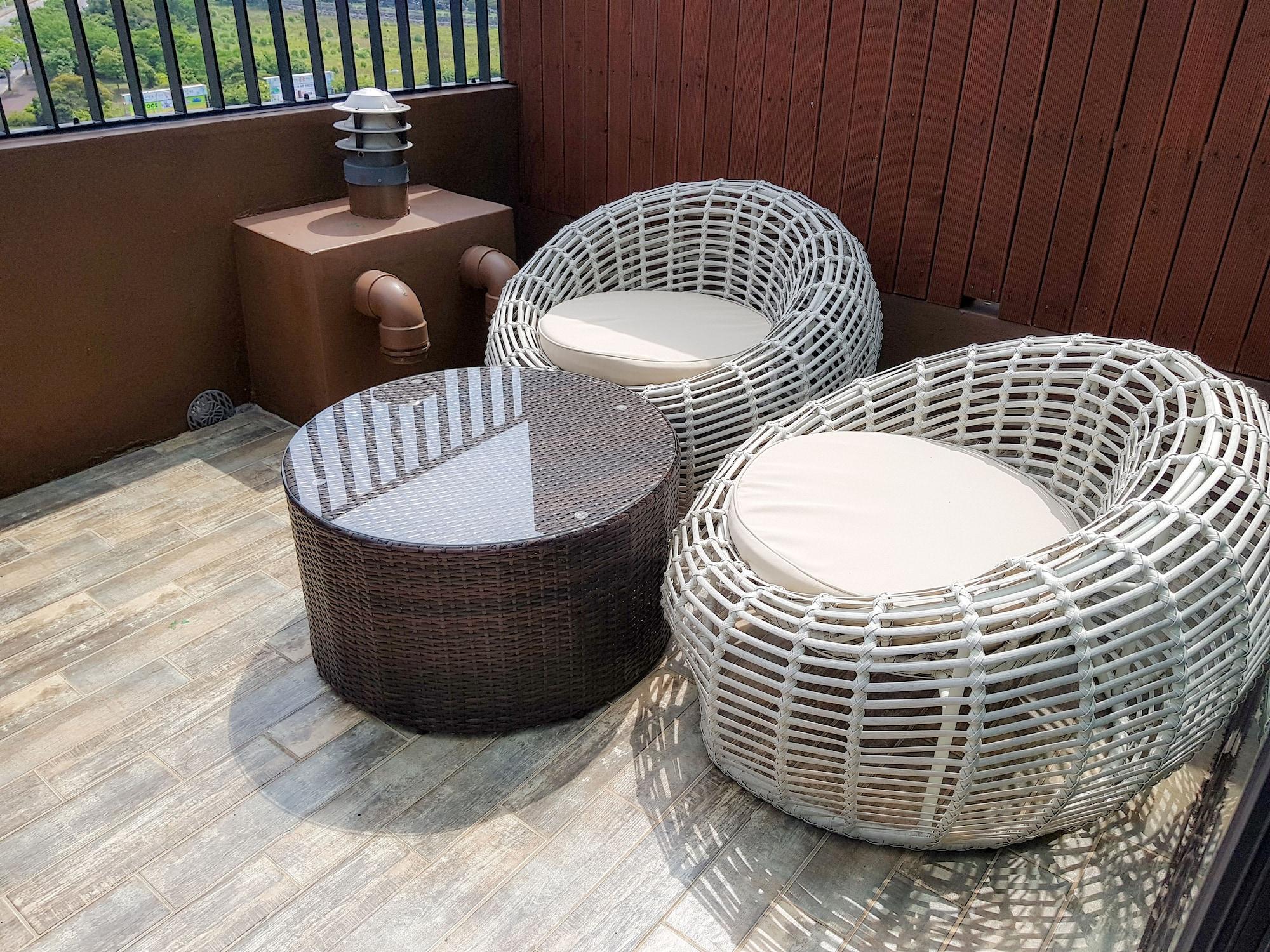 ג'גו I-Jin Hotel מראה חיצוני תמונה
